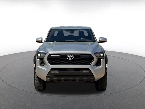 Used 2024 Toyota Tacoma TRD Off-Road image 4