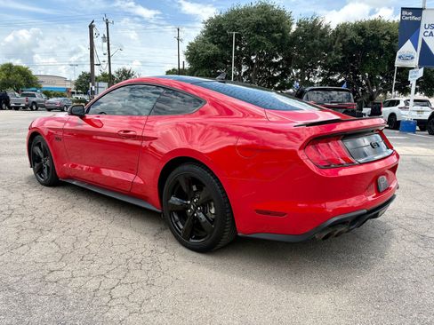 Used 2022 Ford Mustang GT Premium w/ Equipment Group 401A RWD image 8