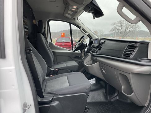 Used 2024 Ford Transit 250 Low Roof w/ Exterior Upgrade Package image 32