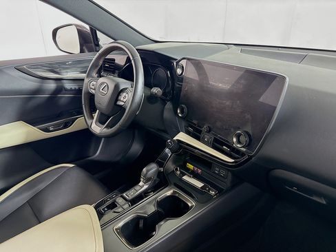 Used 2022 Lexus NX 350 AWD image 26