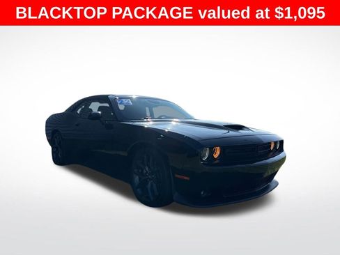 Used 2022 Dodge Challenger R/T w/ Plus Package image 7