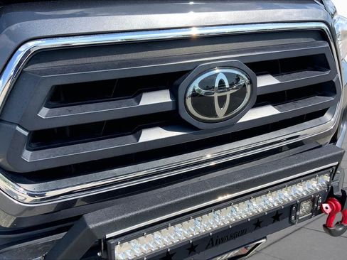 Used 2023 Toyota Tacoma SR5 RWD image 29