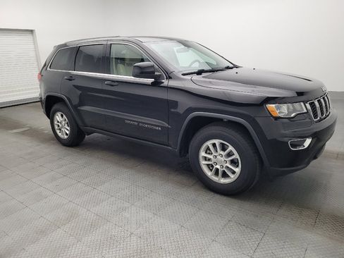 Used 2018 Jeep Grand Cherokee Laredo image 11