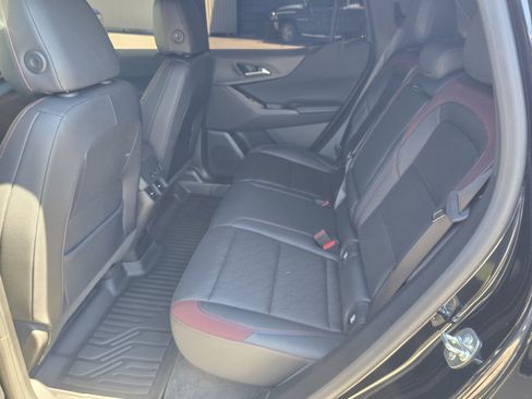 Used 2025 Chevrolet Equinox RS w/ Safety and Technology Package AWD/4WD image 11