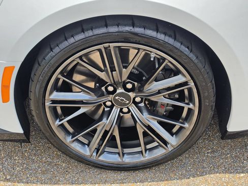 Used 2023 Chevrolet Camaro ZL1 RWD image 32