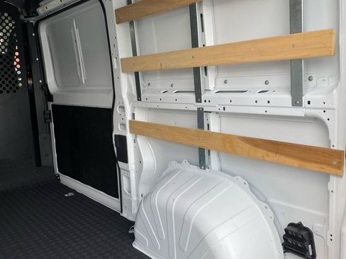 Used 2025 RAM ProMaster 2500 w/ U-Haul Equipment Group FWD image 12