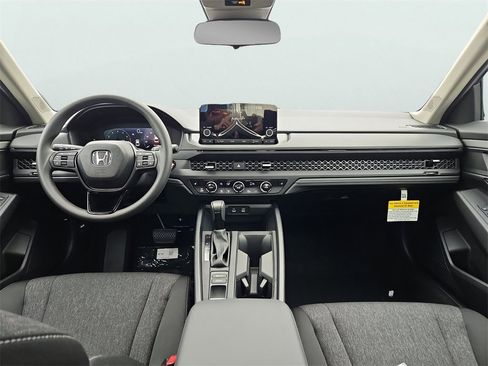 New 2025 Honda Accord SE image 7