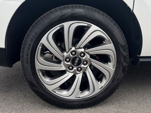 Used 2024 Lincoln Navigator L Reserve image 62