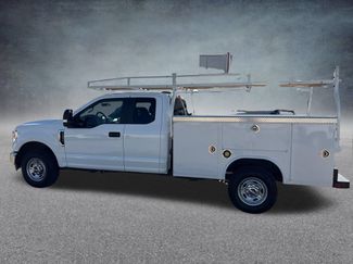 Used 2022 Ford F350 XL w/ Power Equipment Group RWD video 3