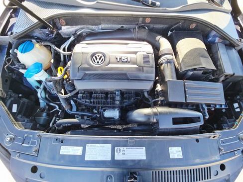 Used 2014 Volkswagen Passat 1.8T SEL Premium image 35
