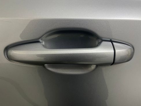 Used 2015 Toyota Highlander Limited Platinum image 41