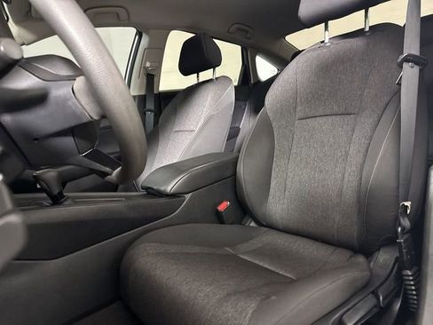 Used 2024 Honda Accord LX image 17