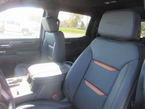 New 2026 GMC Sierra 1500 AT4 w/ AT4 Premium Package image 14