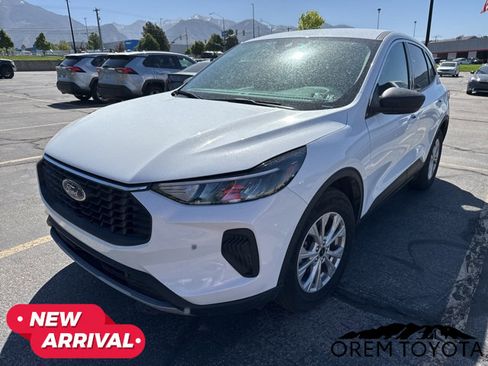 Used 2024 Ford Escape Active AWD/4WD image 4