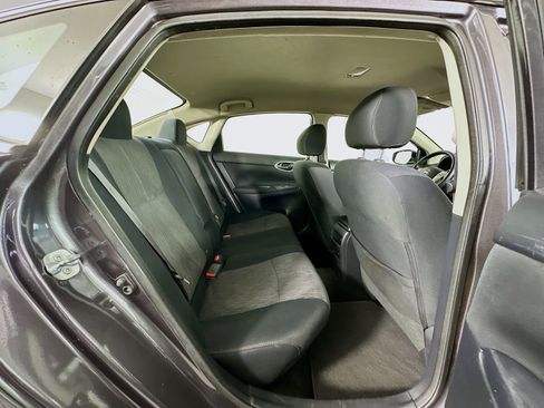 Used 2015 Nissan Sentra SV FWD image 24