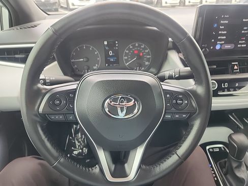 Used 2023 Toyota Corolla SE FWD image 16