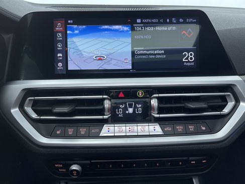 Used 2022 BMW M340i xDrive w/ Premium Package AWD/4WD image 17