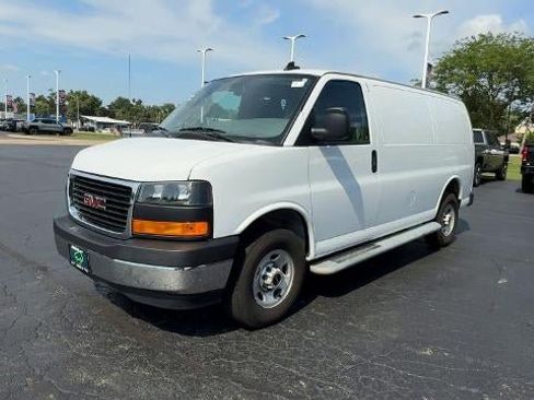 Certified 2024 GMC Savana 2500 w/ Driver Convenience Package RWD image 4