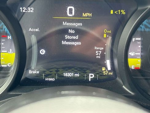 Used 2024 Jeep Wrangler Unlimited Rubicon 4xe AWD/4WD image 19