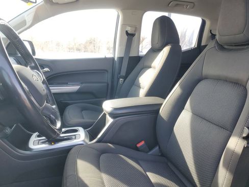 Used 2019 Chevrolet Colorado LT w/ LT Convenience Package image 10