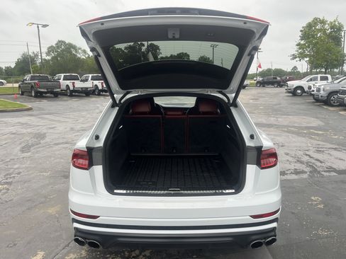 Used 2022 Audi SQ8 Premium Plus AWD/4WD image 12