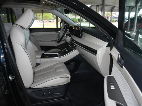 Used 2023 Hyundai Palisade Calligraphy FWD image 23