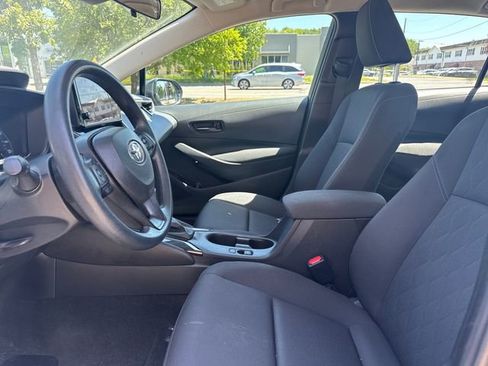 Used 2024 Toyota Corolla LE FWD image 23