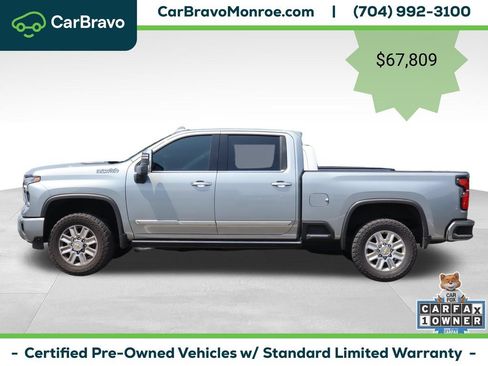Used 2025 Chevrolet Silverado 2500 High Country w/ Technology Package AWD/4WD image 2