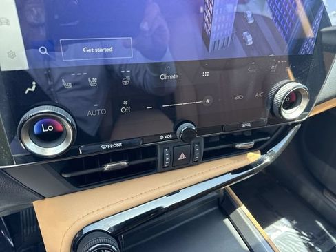 Certified 2025 Lexus NX 250 FWD w/ Accessory Package (K3) image 19
