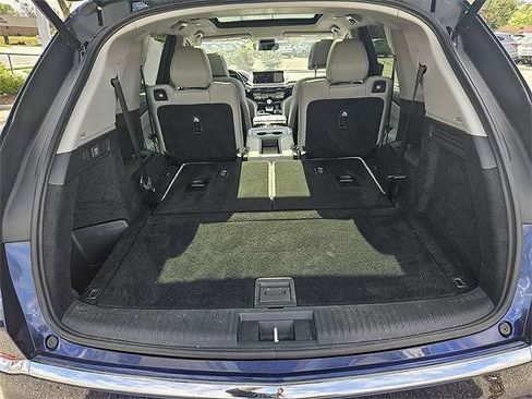Used 2022 Acura MDX SH-AWD w/ Technology Package image 8