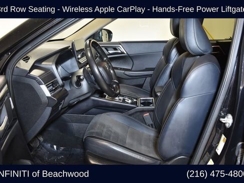 Used 2024 Mitsubishi Outlander SE Black Edition image 10