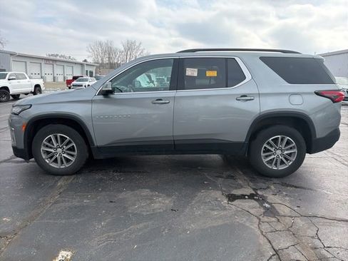 Certified 2023 Chevrolet Traverse LT w/ LPO, Floor Liner Package image 6