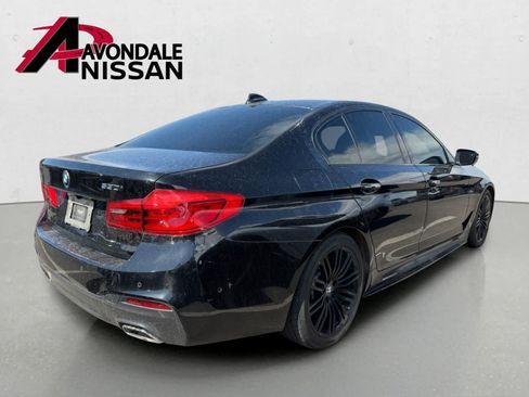Used 2018 BMW 530i w/ M Sport Package RWD image 3
