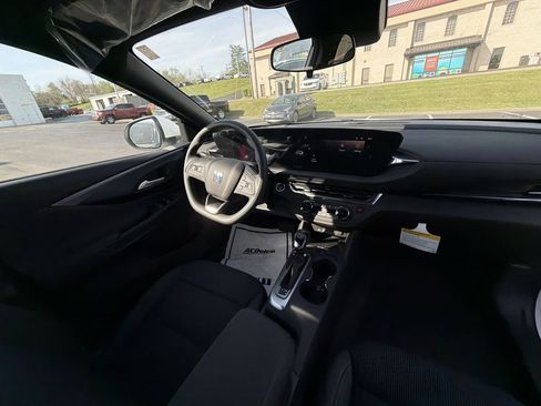 New 2026 Buick Envista Preferred w/ Convenience II Package FWD image 14