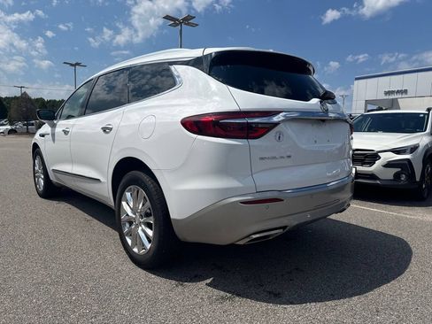Used 2021 Buick Enclave Essence w/ Sound and Sites Package FWD image 3