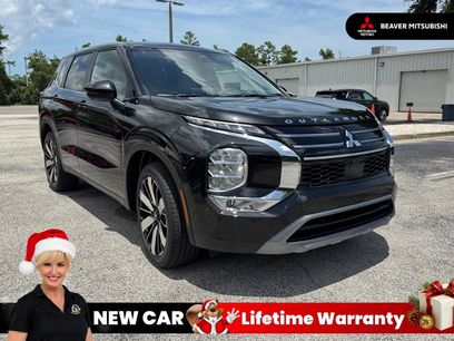 New 2025 Mitsubishi Outlander SE
