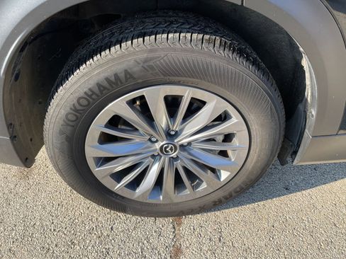 Used 2025 MAZDA CX-90 3.3 Turbo w/ Preferred Package image 31