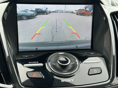 Used 2015 Ford Escape Titanium image 24