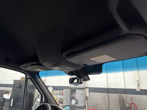 Used 2021 Mercedes-Benz Sprinter 3500 image 13