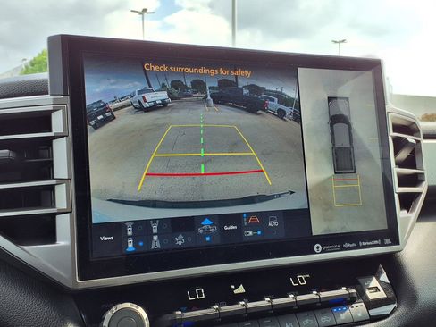 Used 2024 Toyota Tundra Limited image 15