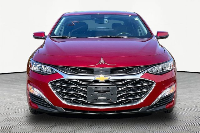 Used 2022 Chevrolet Malibu Premier FWD image 2