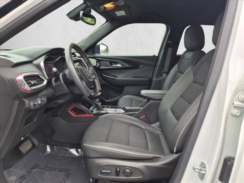 Used 2023 Chevrolet TrailBlazer RS w/ Convenience Package FWD image 15