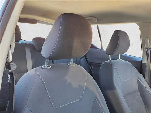 Used 2021 Nissan Kicks SV image 21