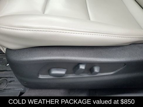 Used 2023 Cadillac XT4 Premium Luxury w/ LPO, Onyx Lite Package image 9