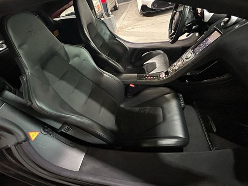Used 2012 McLaren MP4-12C Coupe RWD image 27