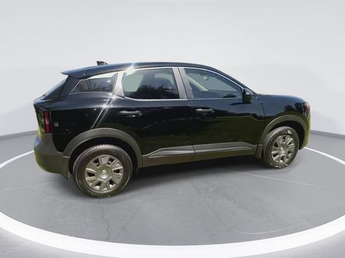 Used 2026 Nissan Kicks S FWD image 9