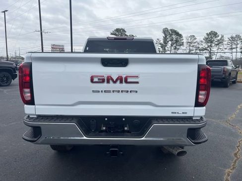 New 2026 GMC Sierra 2500 SLE image 5