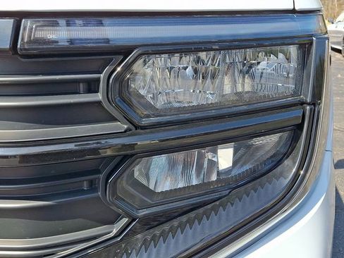 Used 2025 Ford Expedition Active image 9