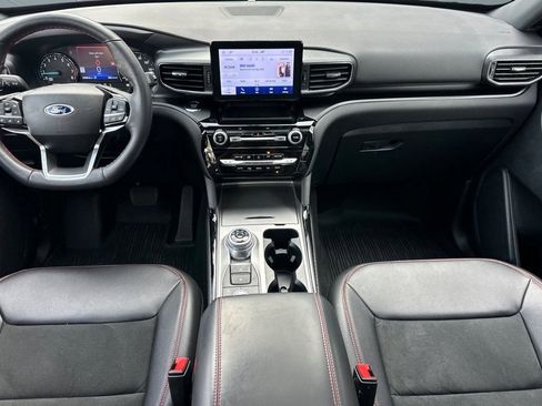 Used 2023 Ford Explorer ST-Line w/ Class IV Trailer Tow Package image 16