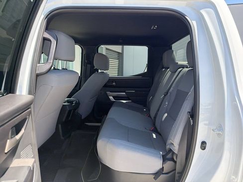 Used 2025 Toyota Tundra SR5 w/ SR5 Convenience Package AWD/4WD image 12